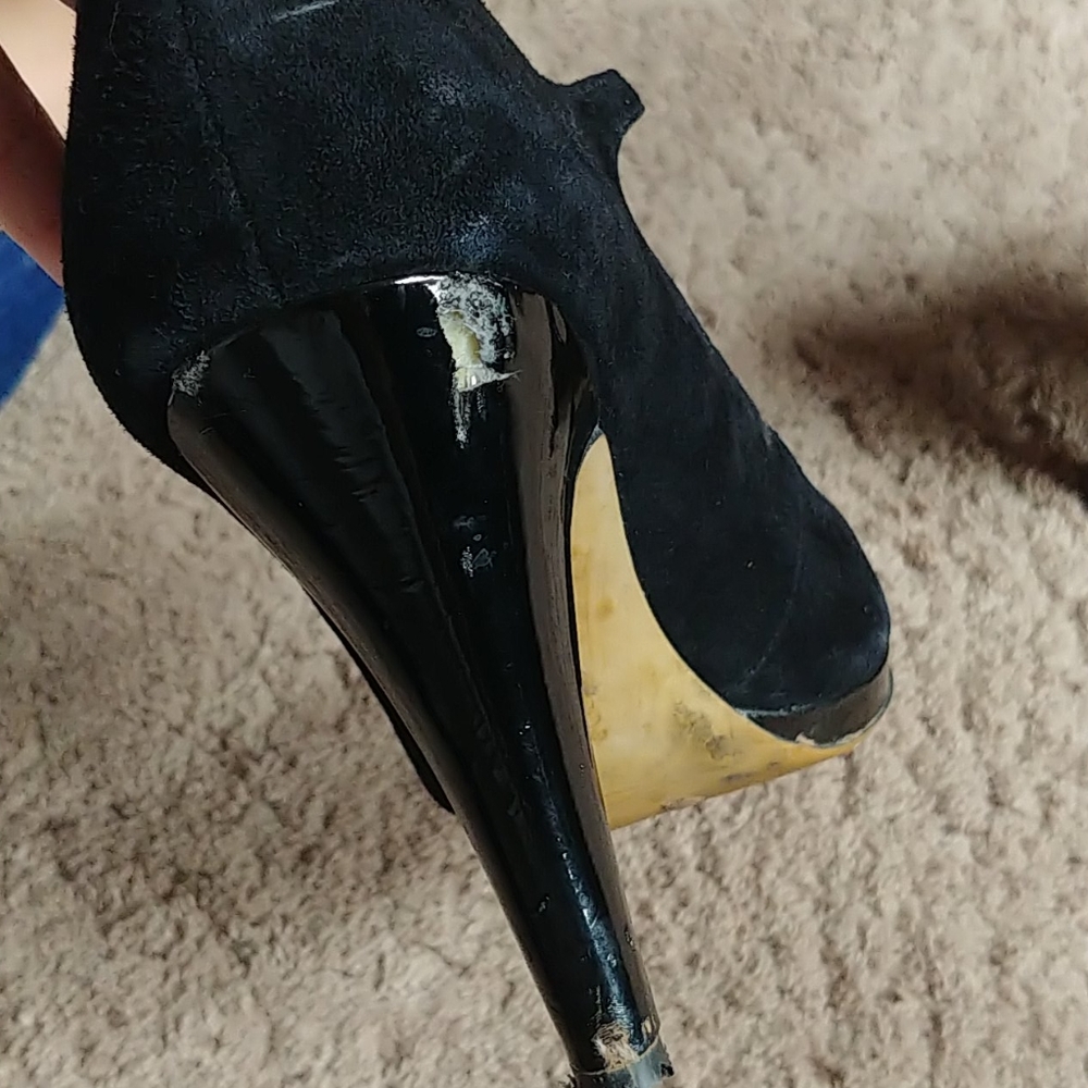 Franco Sarto Black suede T- strap heels - Picture 4 of 4